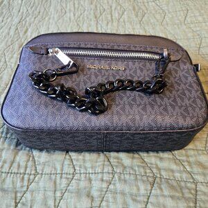Michael Kors Jet Set Large Logo Crossbody Bag in black signature-print canvas
